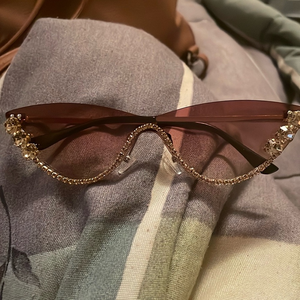 Diamond shades